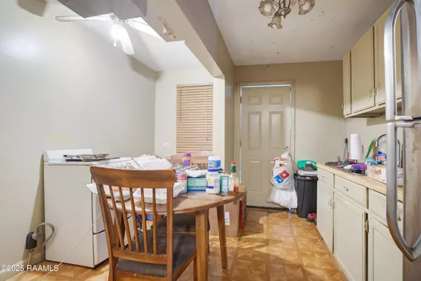 New Iberia, LA 70560,1405 Pelican ST