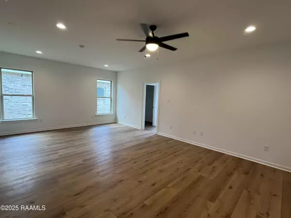 Lafayette, LA 70506,126 Brattle CT