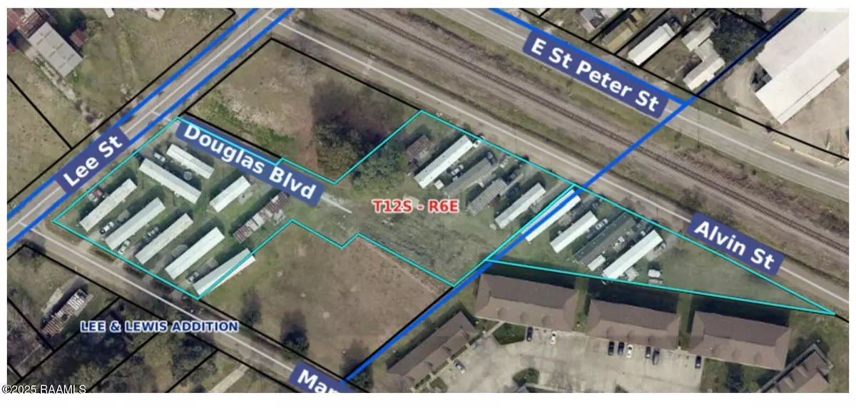 New Iberia, LA 70560,907 Douglas BLVD