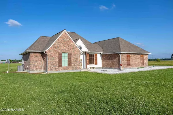 Opelousas, LA 70570,201 Critter Creek RD