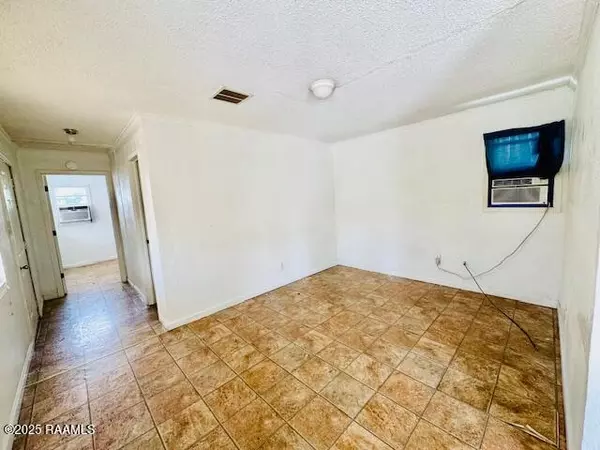 Opelousas, LA 70570,321 S Academy ST