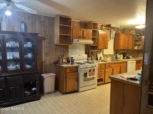 Kaplan, LA 70548,708 N Wilson AVE