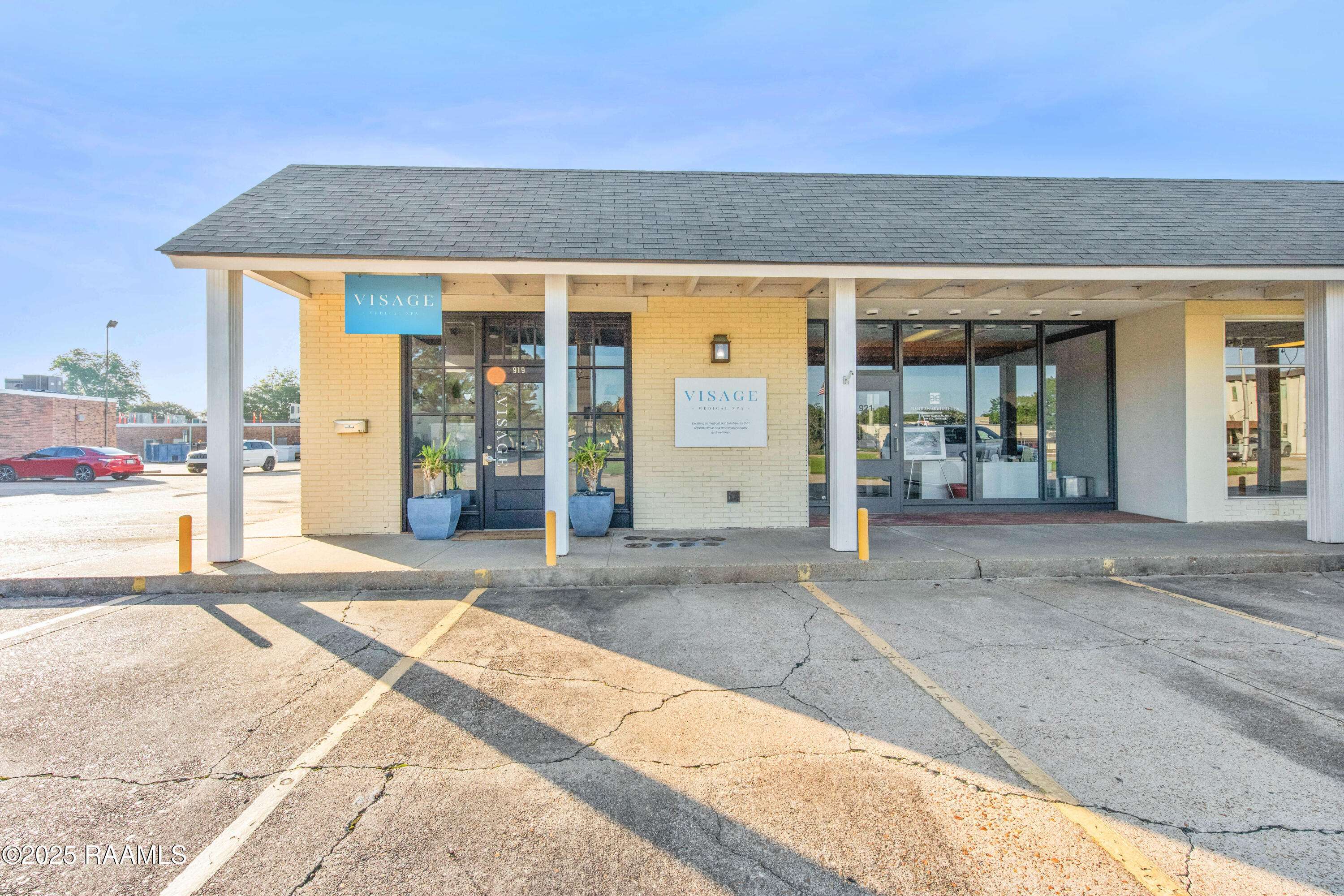 919 Harding ST, Lafayette, LA 70503