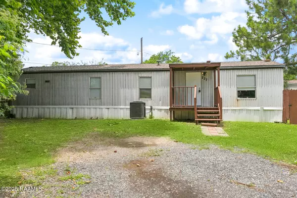 Gramercy, LA 70052,237 S Hickory LN
