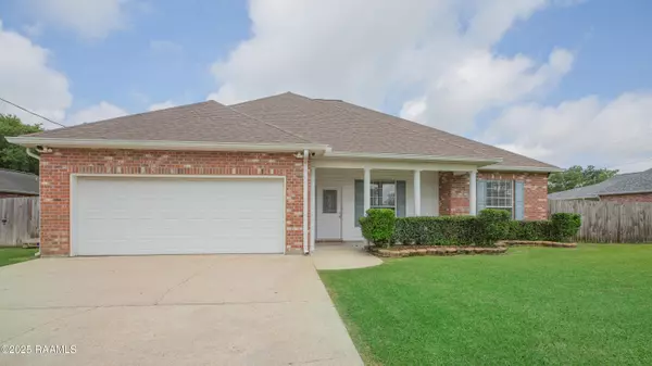 2116 George DR, Opelousas, LA 70570