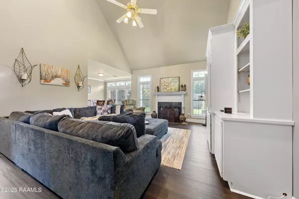 Lafayette, LA 70508,202 Kincaid CT