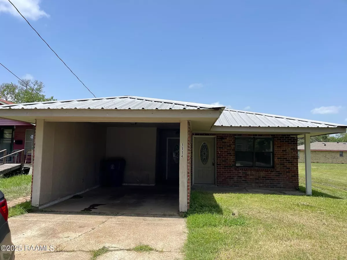 Crowley, LA 70526,1114 W 7th ST