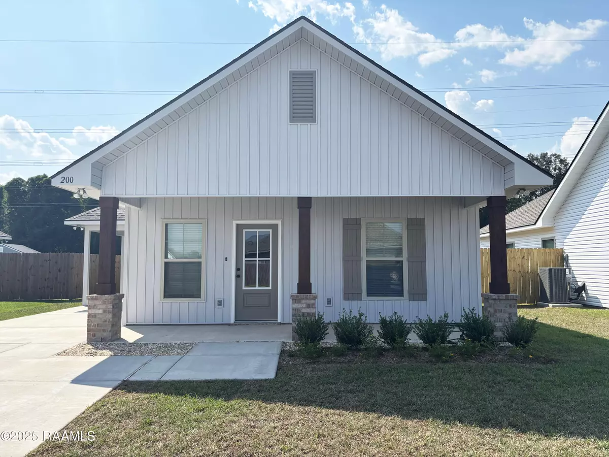 Lafayette, LA 70507,200 Parkington CT