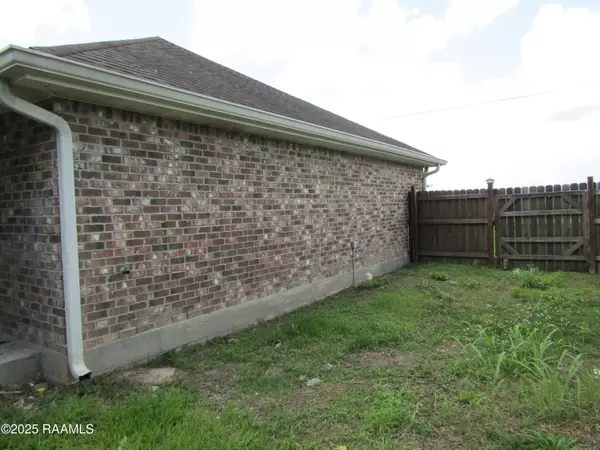 Jeanerette, LA 70544,11173 Highway 87
