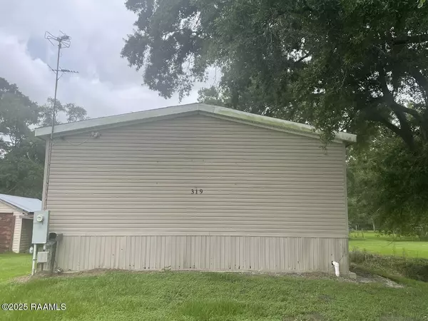 Crowley, LA 70526,319 E Lovell ST