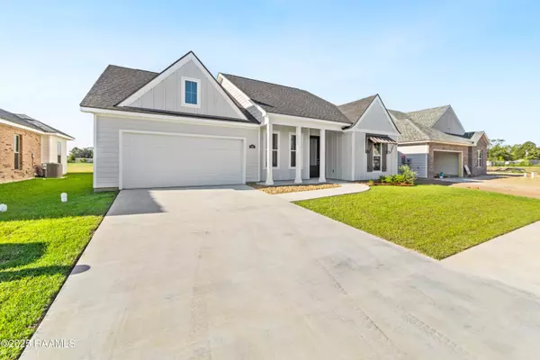 Scott, LA 70583,203 Long Creek LN