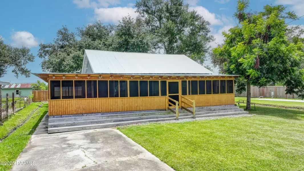 531 Silver ST, New Iberia, LA 70560