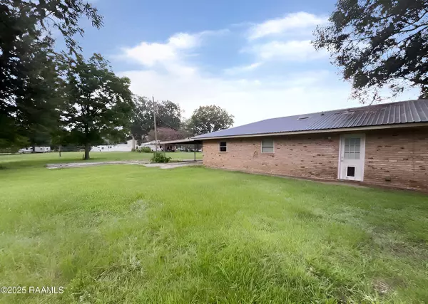 Arnaudville, LA 70512,1101 Portage RD