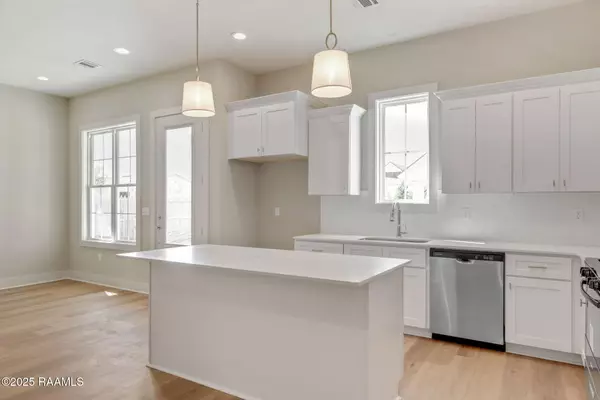 Youngsville, LA 70592,105 Refuge DR