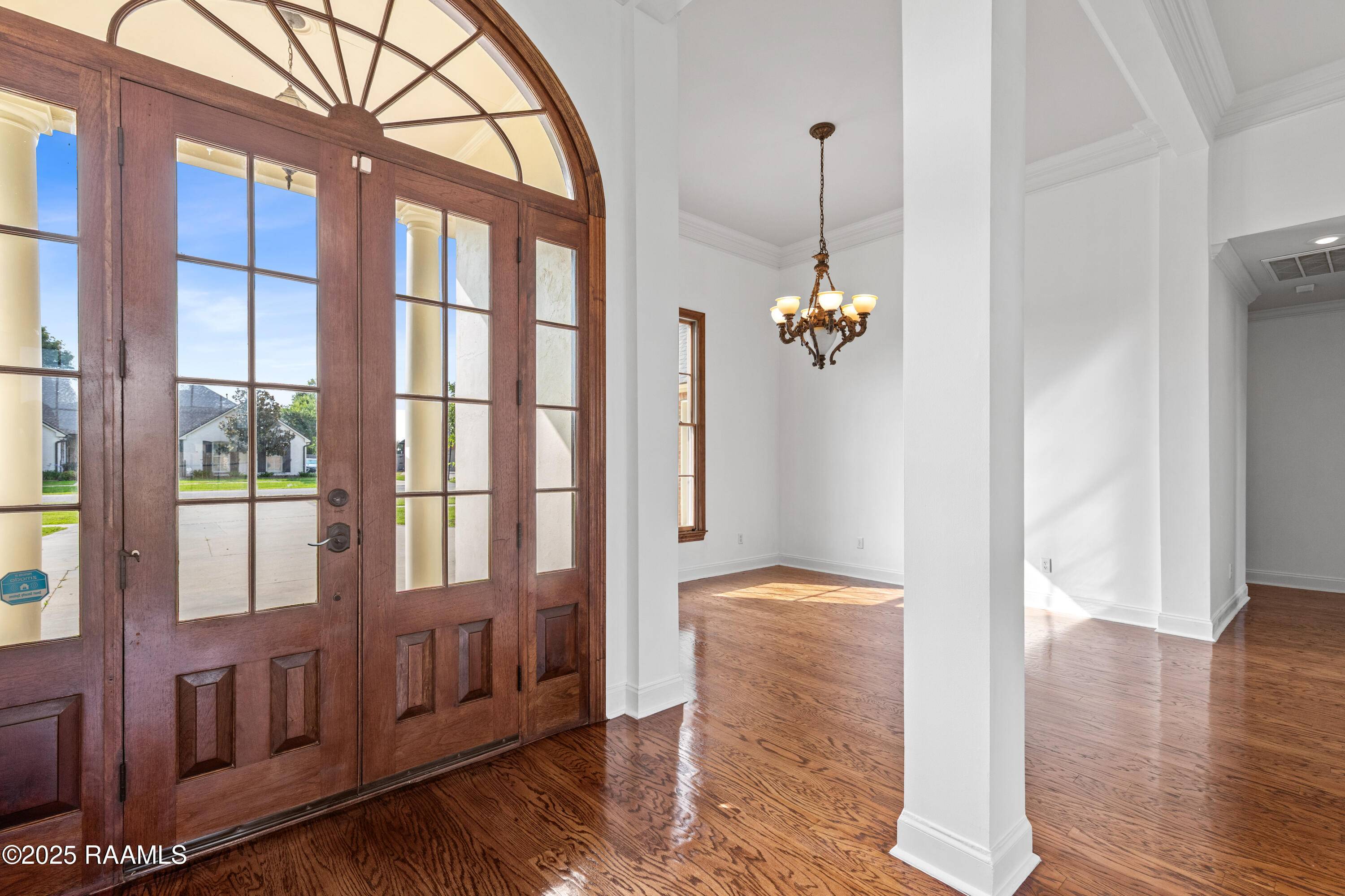 Lafayette, LA 70503,102 Solano DR
