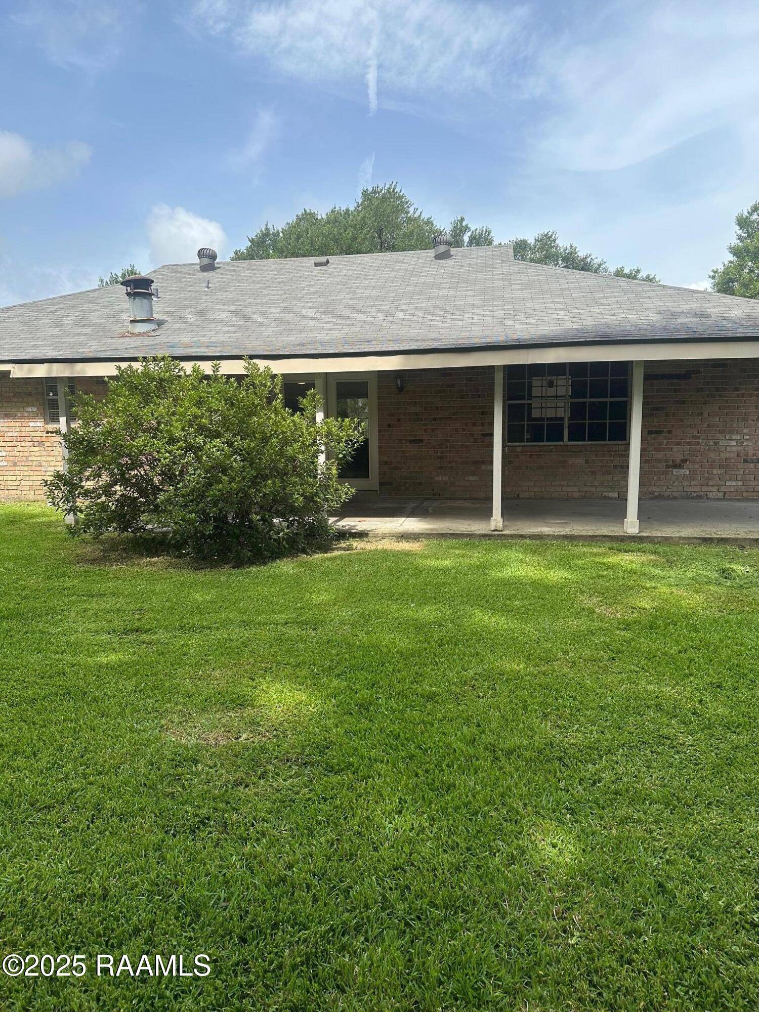 Lafayette, LA 70506,101 Granada DR