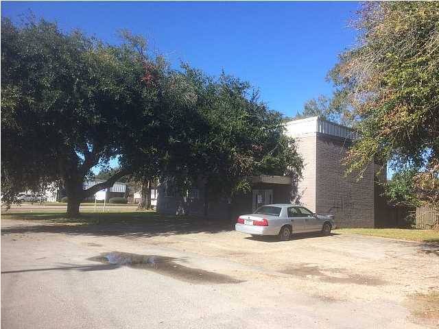 1110 N University AVE, Lafayette, LA 70501