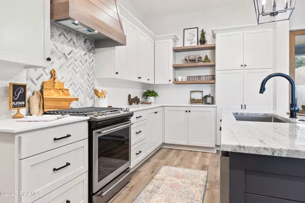 Lafayette, LA 70503,112 Sanctuary LN