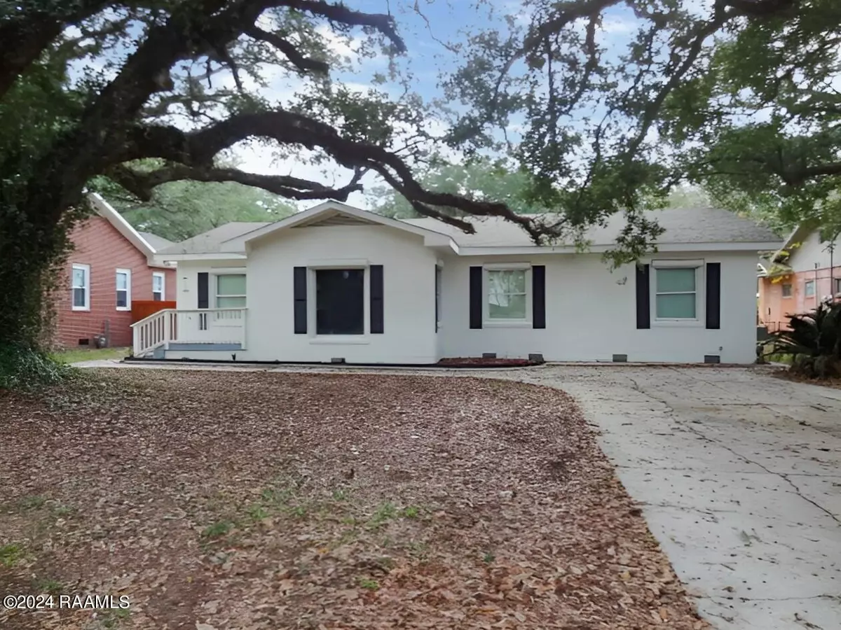 New Iberia, LA 70563,102 Myrtle Oak