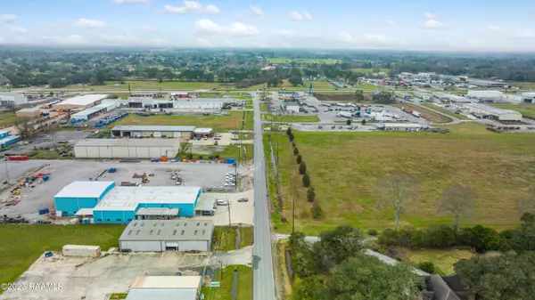 Broussard, LA 70518,1050 Smede Hwy
