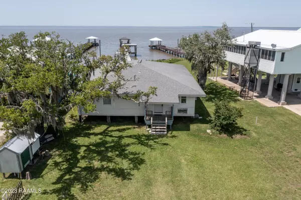 112 Sunset, Cypremort Point, LA 70538