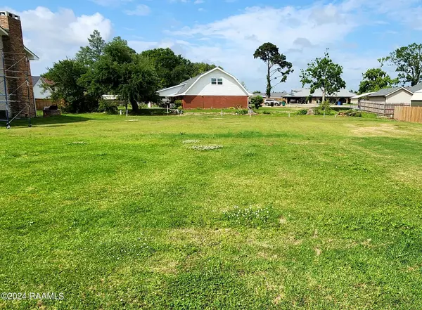 3919 Bayou, New Iberia, LA 70563