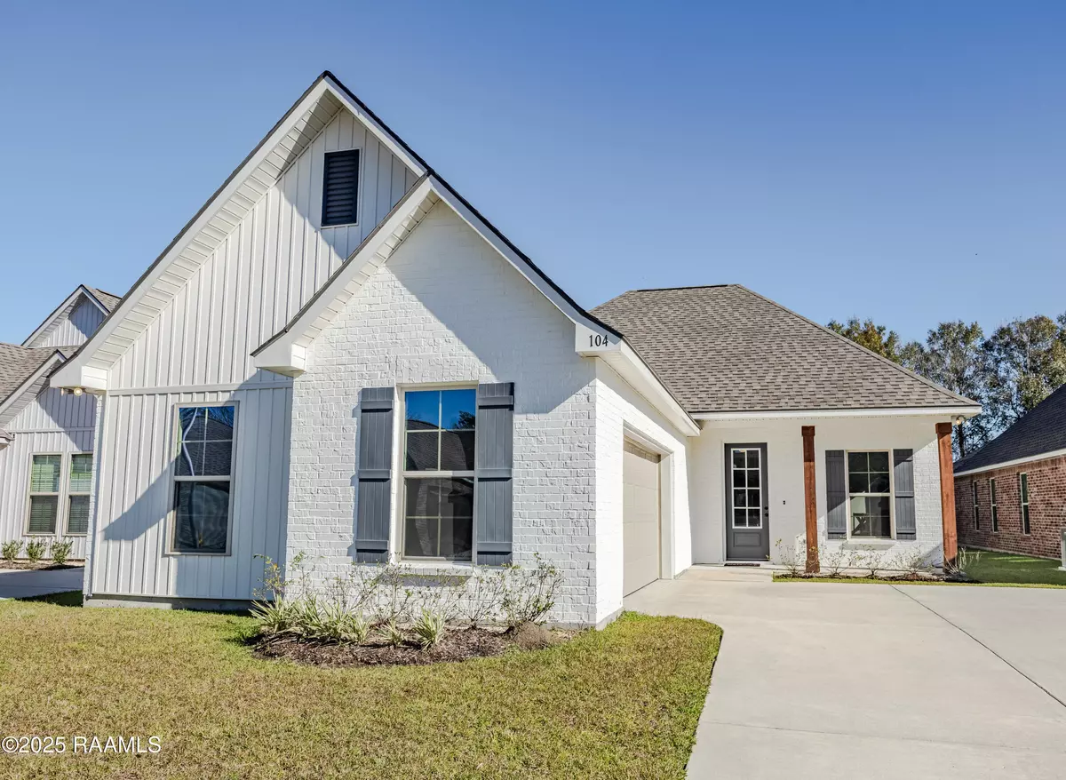 Lafayette, LA 70507,104 Oak Haven