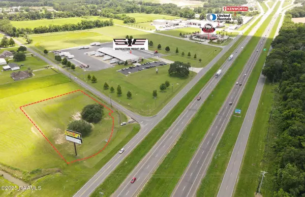 Carencro, LA 70520,4246 NE Evangeline Thru