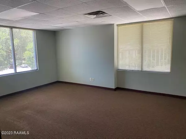 Lafayette, LA 70508,302 La Rue France #204