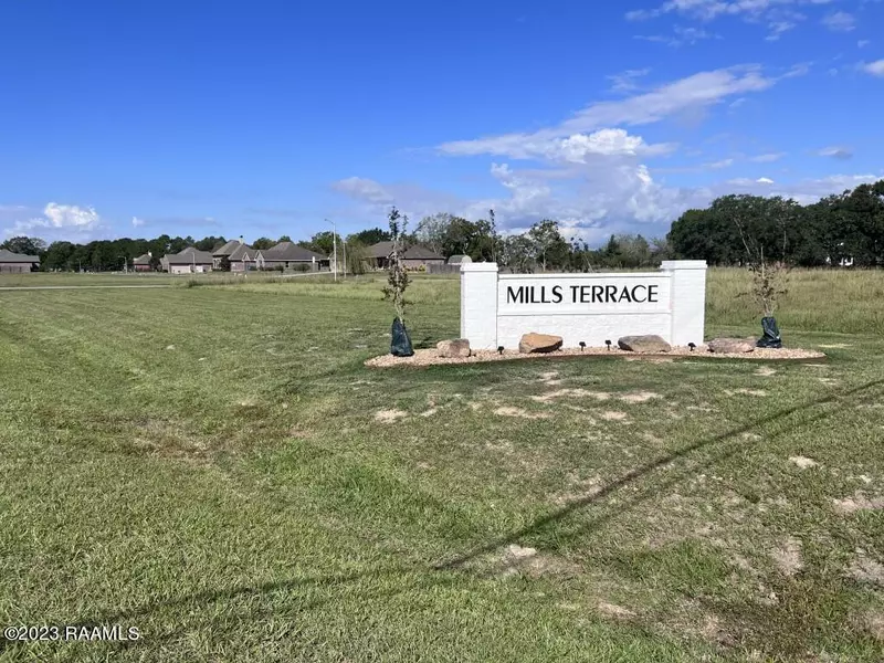 100 Doan DR, Scott, LA 70583