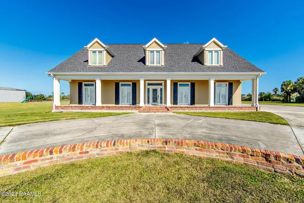 460 N Service, Raceland, LA 70394