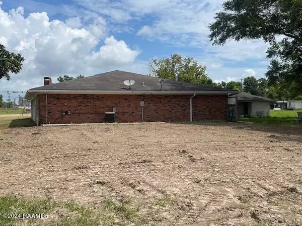 Gueydan, LA 70542,105 S 1st