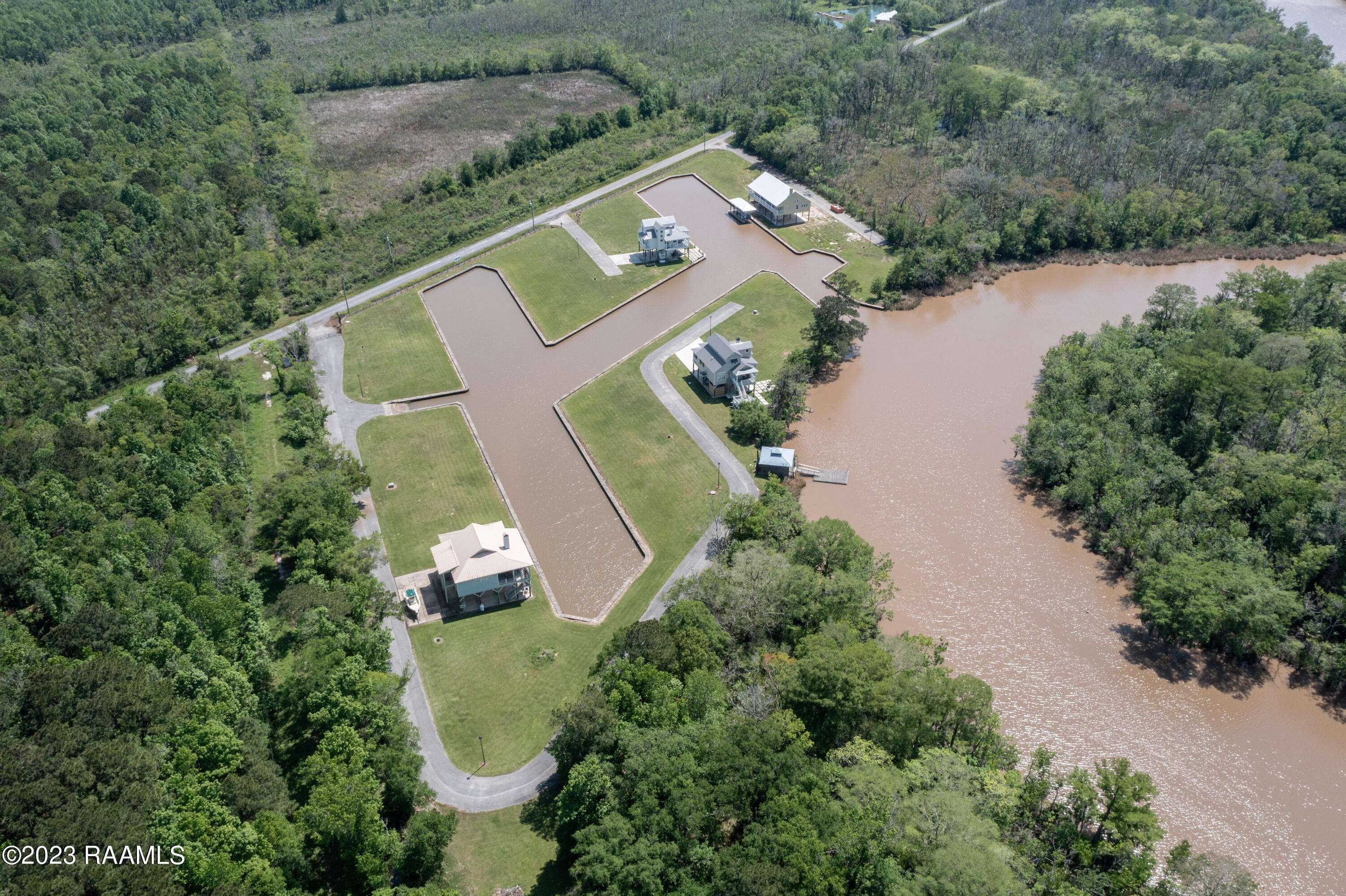 Abbeville, LA 70510,9402 Wahoo LN