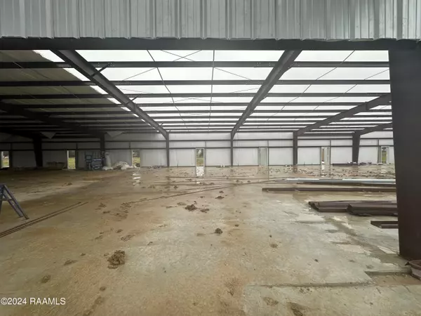 Crowley, LA 70526,2443 Rice Capital Pkwy #A