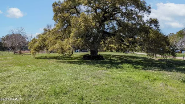 Broussard, LA 70518,1000 S Morgan