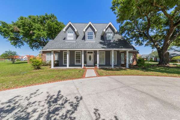 1104 Susan, Breaux Bridge, LA 70517