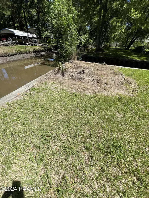 New Iberia, LA 70560,4903 Dolphin ST