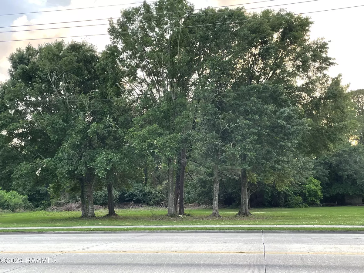 Lafayette, LA 70501,2400 Blk Louisiana AVE