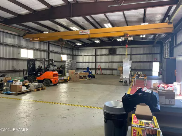 Broussard, LA 70518,210 Derrick RD