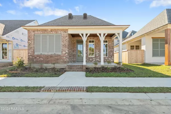 205 Hearth, Lafayette, LA 70508