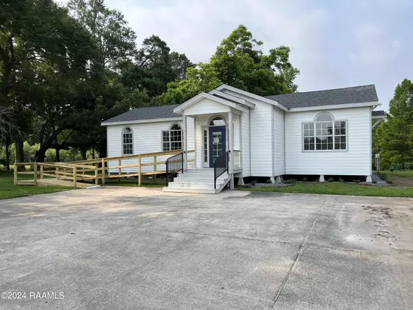 705 Darby, New Iberia, LA 70560