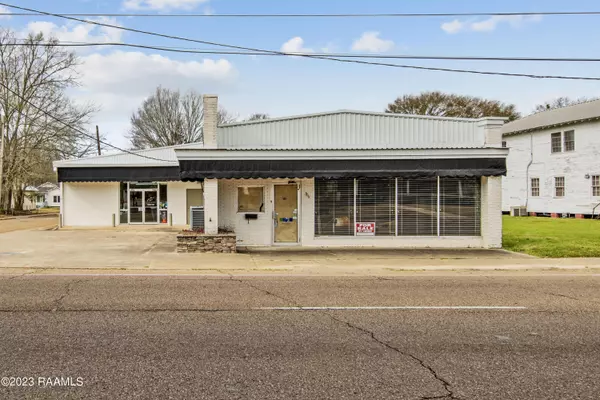 905 N Main, Opelousas, LA 70570