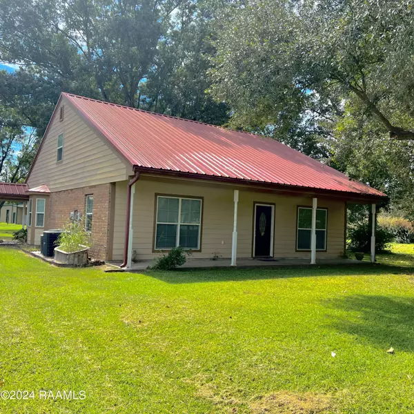 304 St Esprit, Carencro, LA 70520