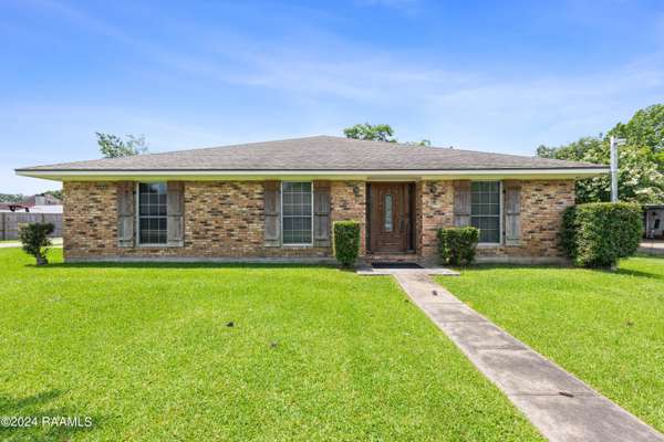 518 E Magnolia, Abbeville, LA 70510