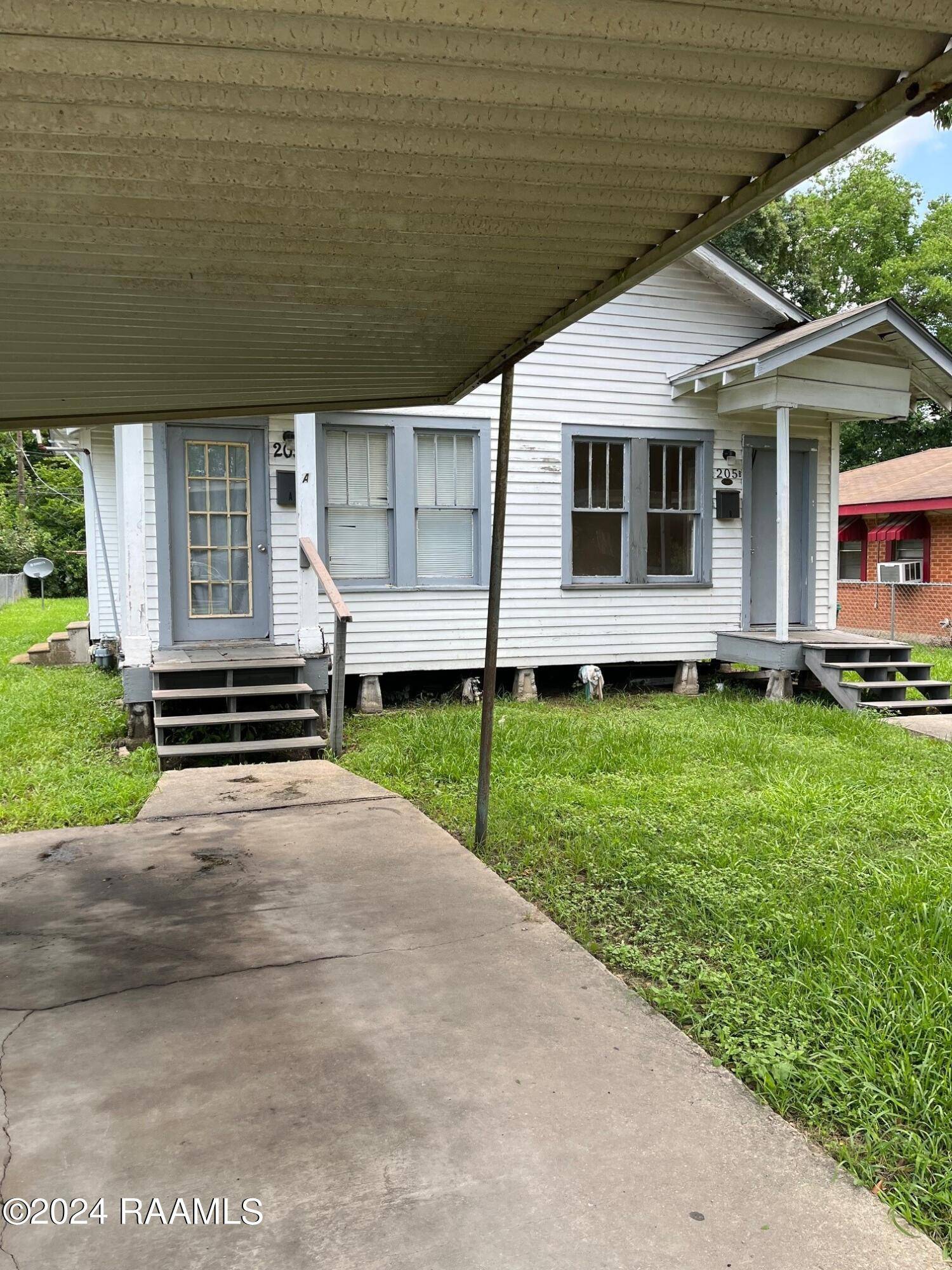 Lafayette, LA 70501,205 W Cedar ST