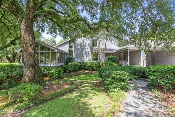 455 Tauzin, Breaux Bridge, LA 70517