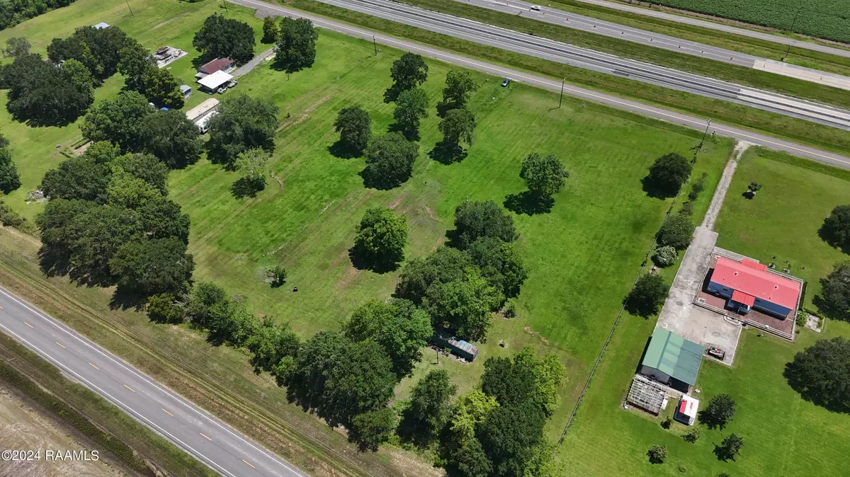Jeanerette, LA 70544,20262 W Hwy 90 Frontage RD