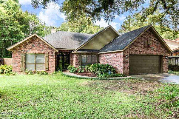 315 Teakwood, Youngsville, LA 70592