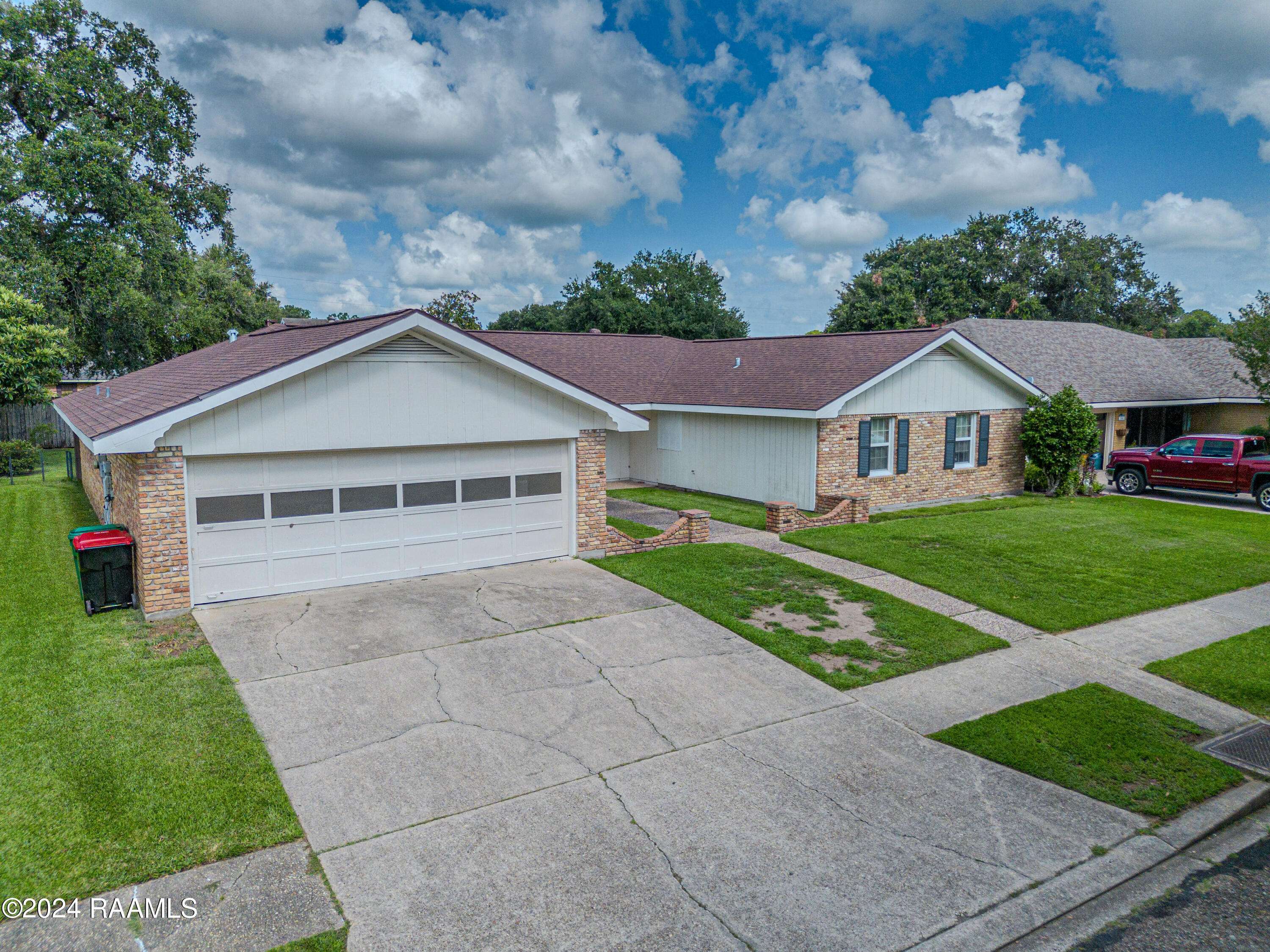 Lafayette, LA 70506,308 Upland DR