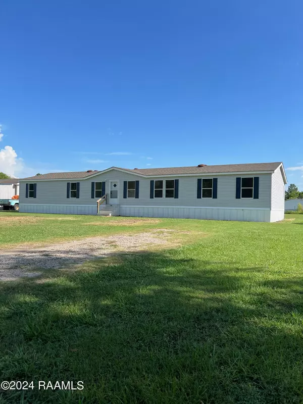 1236 Wilfred Champagne, St. Martinville, LA 70582